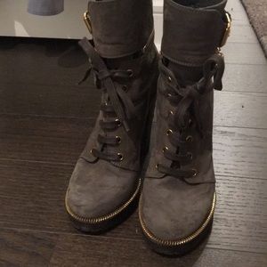 Sergio Rossi Suede green- khaki boots